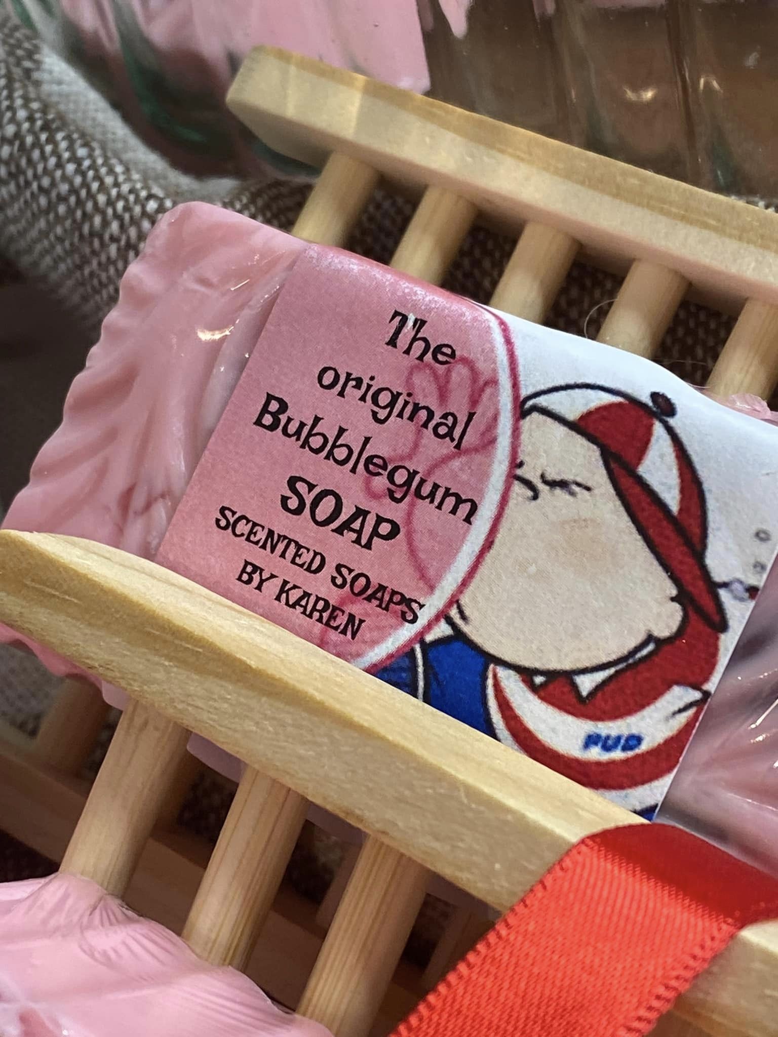 Bubblegum Soap made with Shea Butter and filled with Glycerin funfetti soap.  Handcrafted Bamboo Soap Holder. Wrapped with beautiful red ribbon.