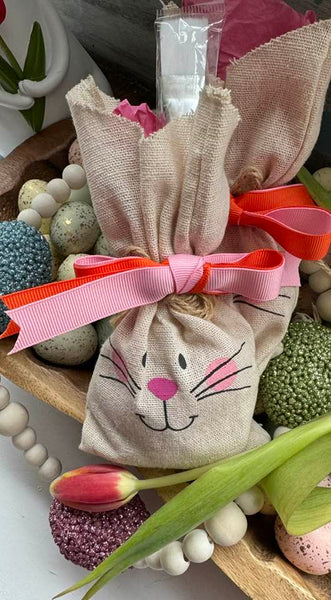 Seasonal Package. EASTER Face Mask with Brush. Adorable bags with a carrot inside each.  Revitalize. Tone. Made with ♥️ by me, for you!