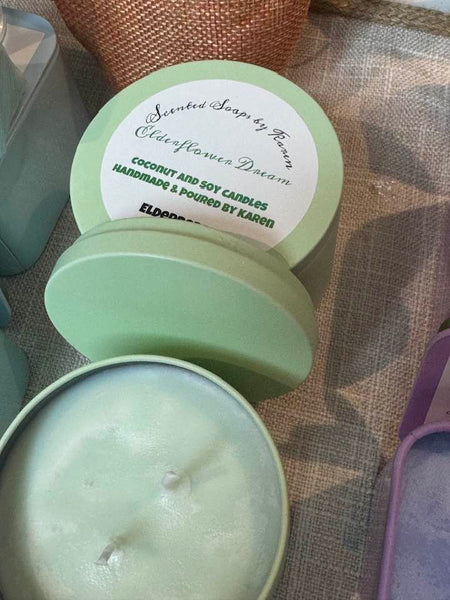 Elderflower Dream has a distinctive Springtime scent. Featuring delicate floral notes accented by subtle hints of pear and strawberry. Absolutely delicious.
