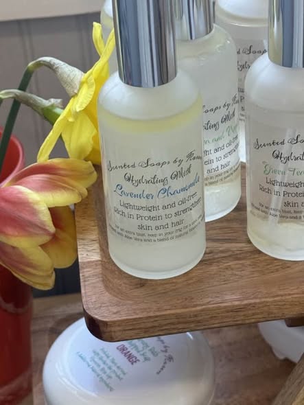 Lavender Chamomile Hydrating Mist. Light weight and oil-free. Rich in Protein. Infused with Aloe Vera.