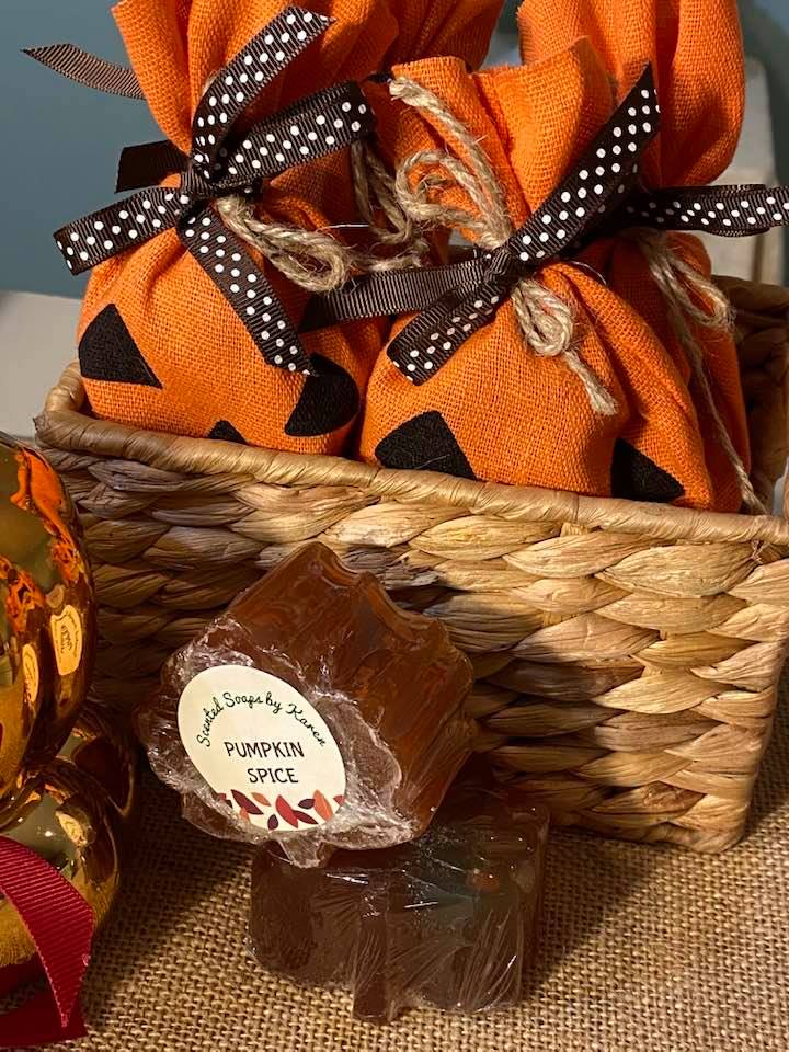 Pumpkin Spice Leaves. 2 per burlap package. 1 Apple Cider Lip Balm. Finished with festive ribbon.